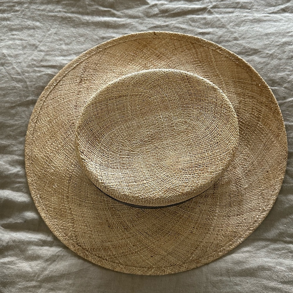 Janessa Leone straw hat GREAT CONDITION - Picture 4 of 5